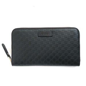 Leather Gucci Signature zip around wallet